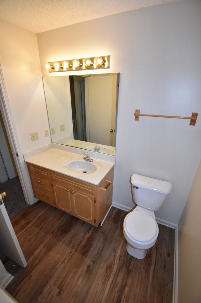 Building Photo - Forbes Avenue-248
