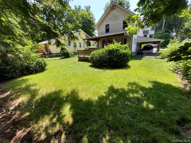 Building Photo - 17 Highland Ave