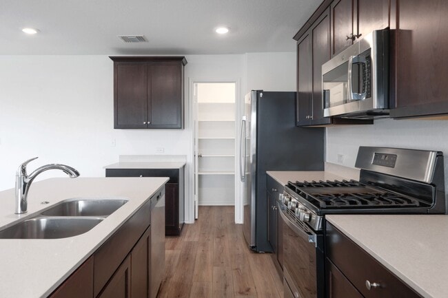 Building Photo - 7212 Sparkling Light Dr