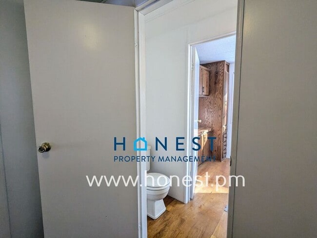 Building Photo - 9 Lexi Ln