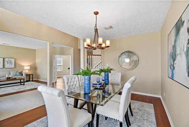 Building Photo - 8019 Spring Bluebonnet Dr