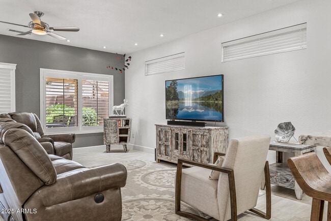 Building Photo - 16232 W Montoya Dr