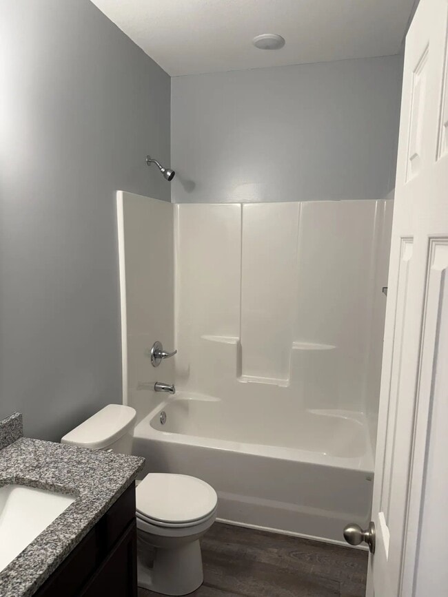 Building Photo - 10608 E Conifer St