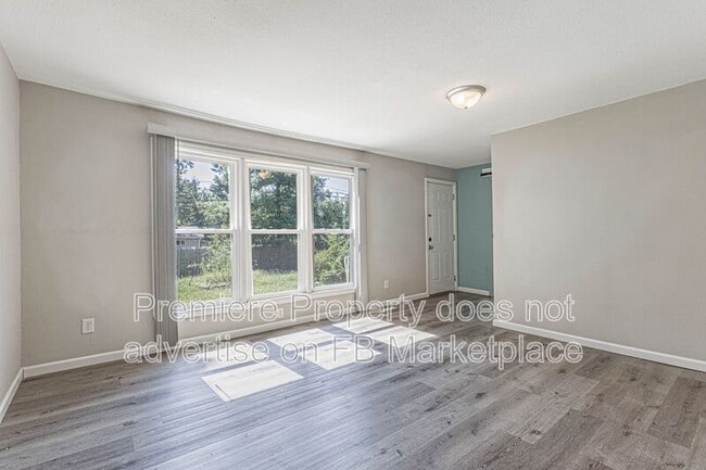 Building Photo - 5709 W 75th St