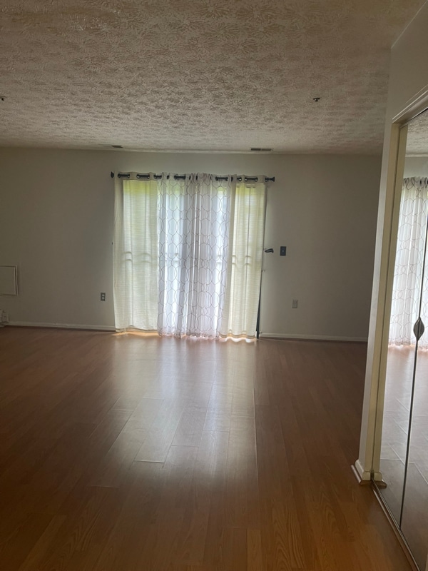 Building Photo - 4605 Winterberry Ln