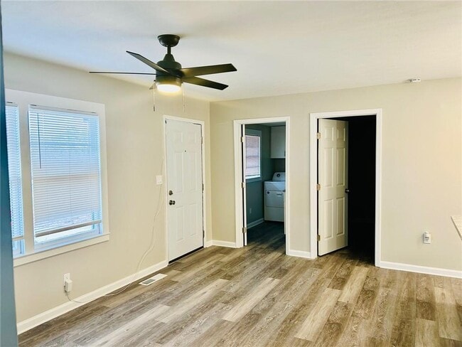 Building Photo - 2961 Stone Mountain St