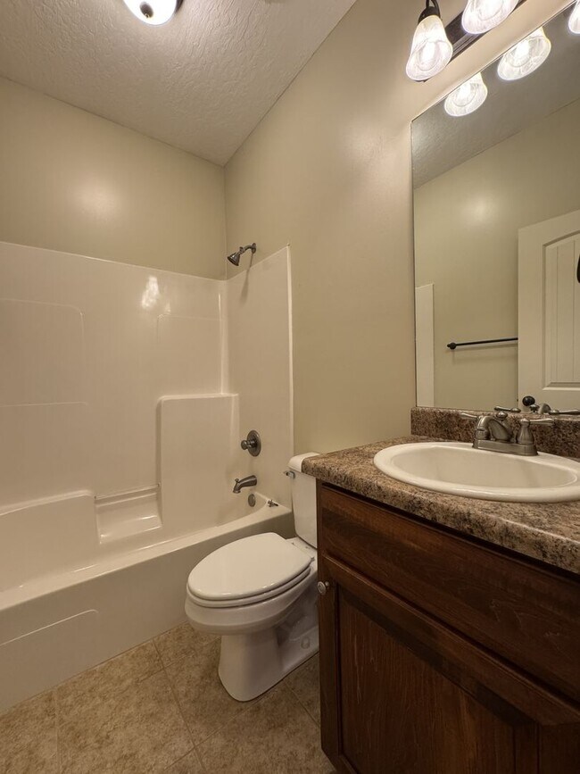 Building Photo - Valley Chase Subdivision!