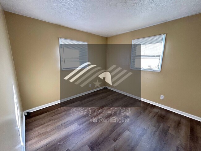 Building Photo - 4381 Marlowe St