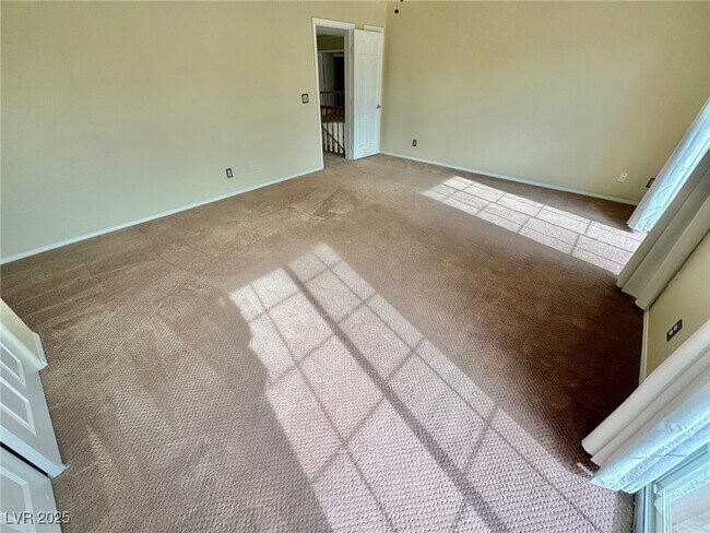 Building Photo - 8240 Tivoli Cove Dr