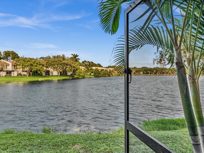 Building Photo - 1381 NW 99th Ave