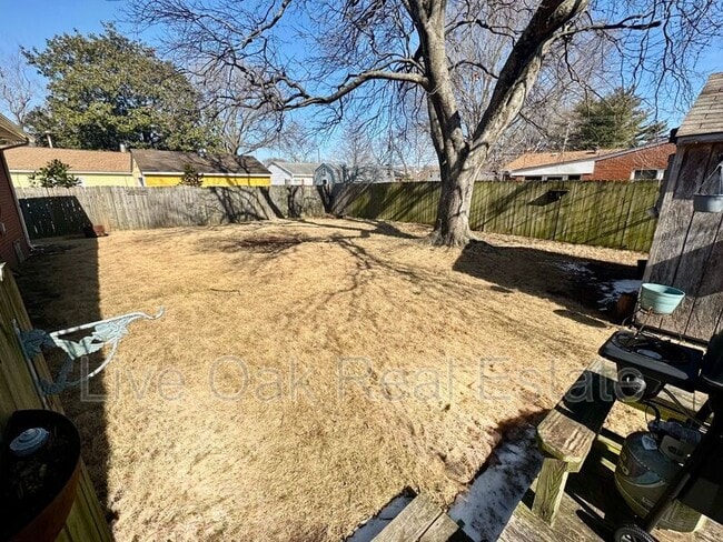 Building Photo - 4705 Nuttfield Ln