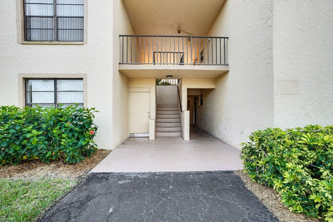 Building Photo - 12491 McGregor Blvd