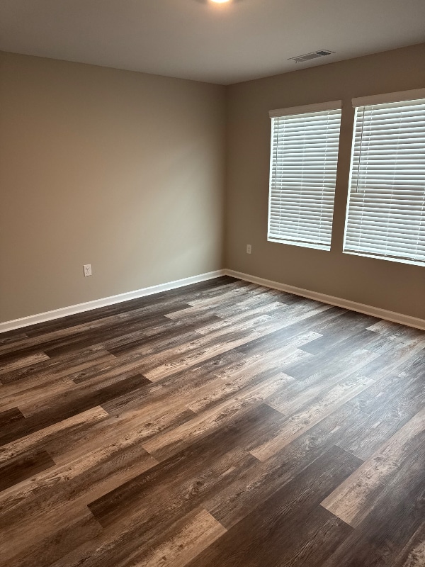 Building Photo - 448 Oakwood Dr NW