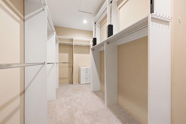 Building Photo - 49430 Montana Way