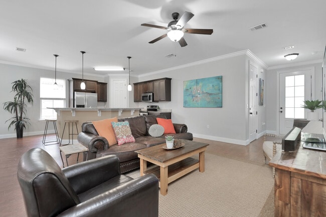 Building Photo - 902 Bay Breeze Cove