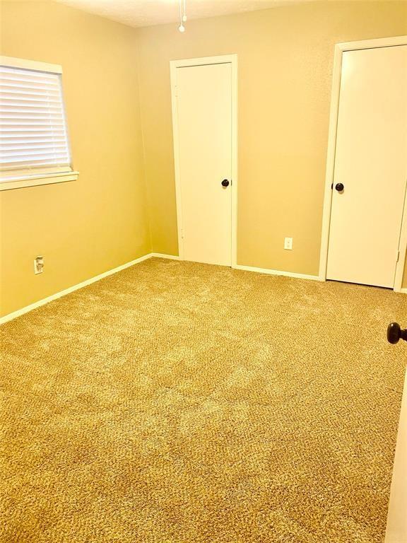 Building Photo - 6129 Silver Leaf Dr