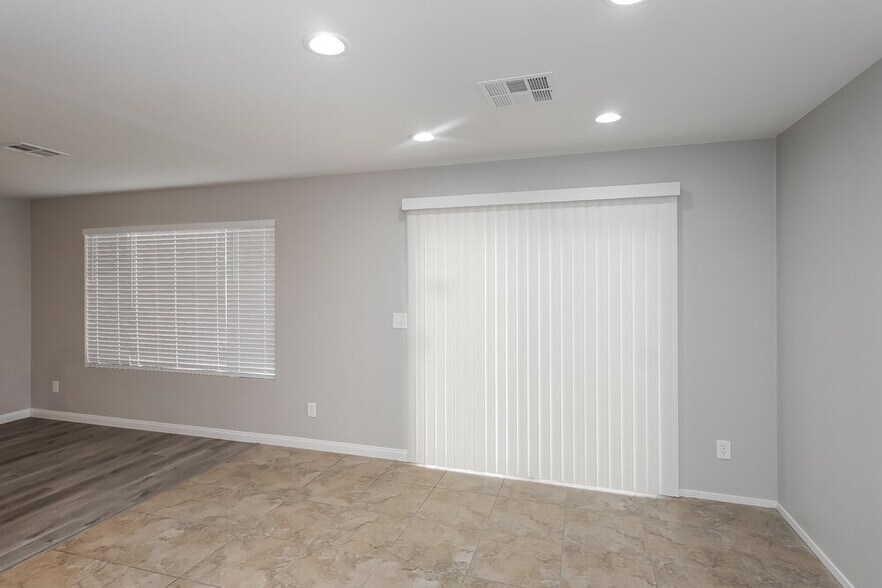 Building Photo - 8064 Torremolinos Ave