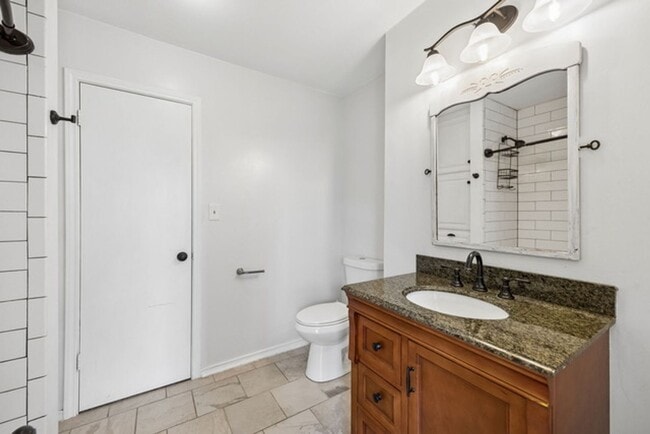 Building Photo - Stunning 4 bedroom 3.5 bath with office that sits on 1.5 acres in ALEDO ISD