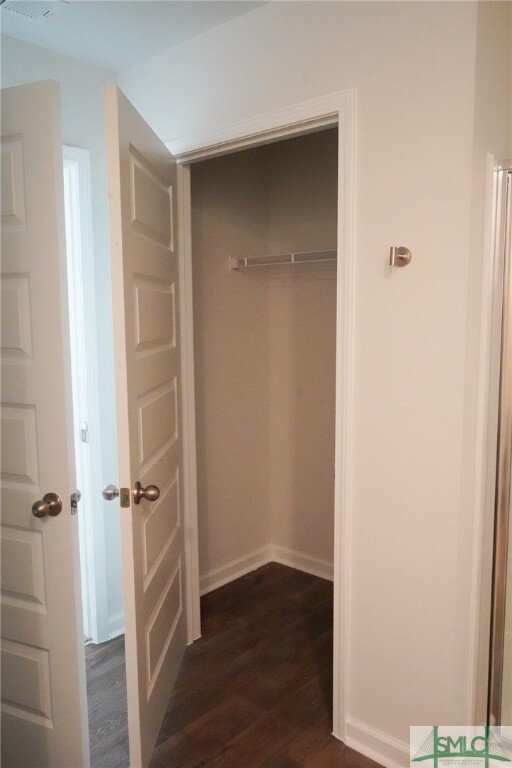 Building Photo - 418 Coconut Dr