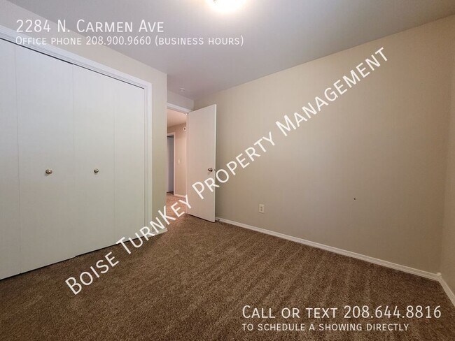 Building Photo - 2284 N Carmen Ave