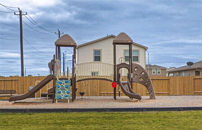 Building Photo - 13902 Rock Range Ln