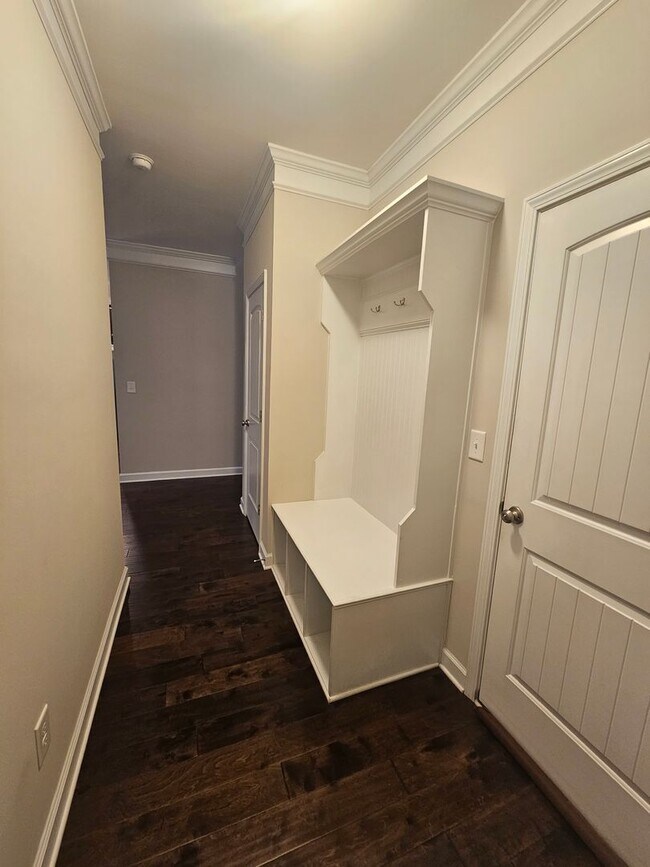 Building Photo - 4 Bedroom Home in Sneads Ferry