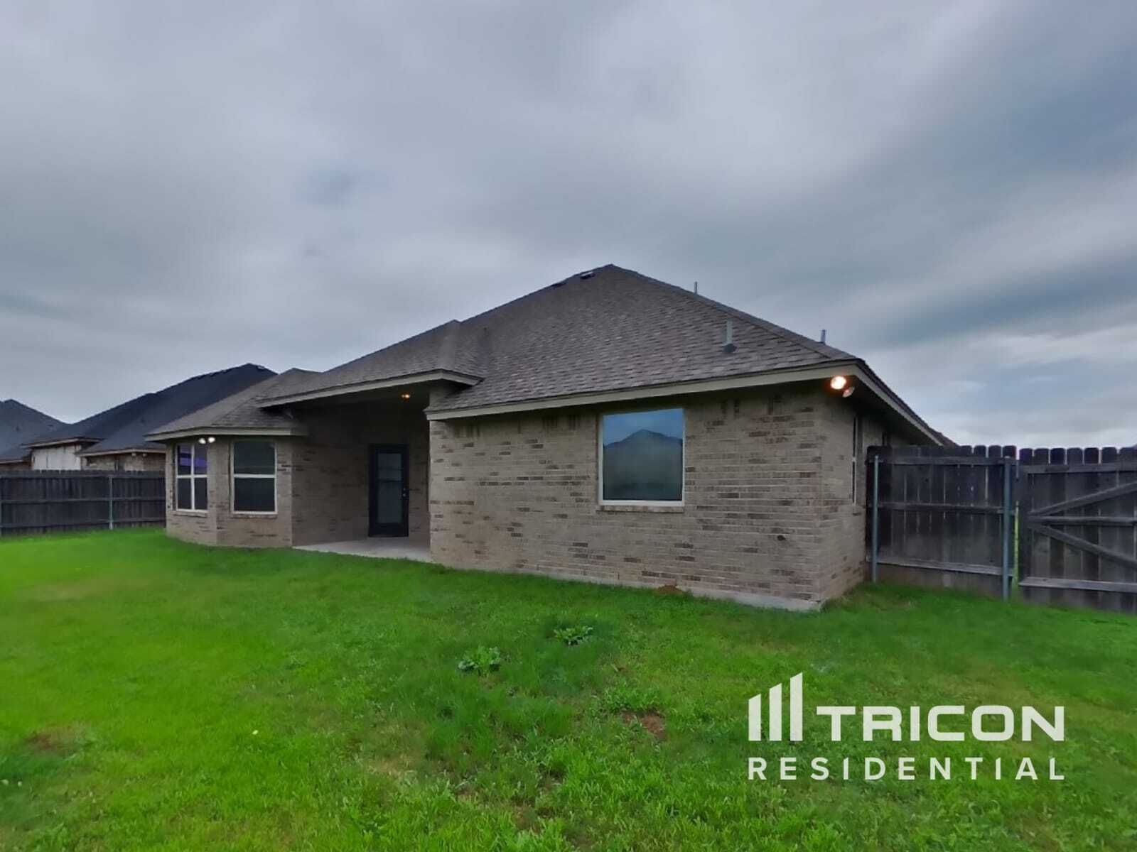 Building Photo - 3107 White Horse Ct