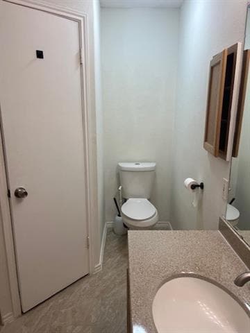 Building Photo - 2420 Dalewood Ln