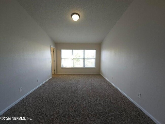 Building Photo - 13366 Stone Pond Dr