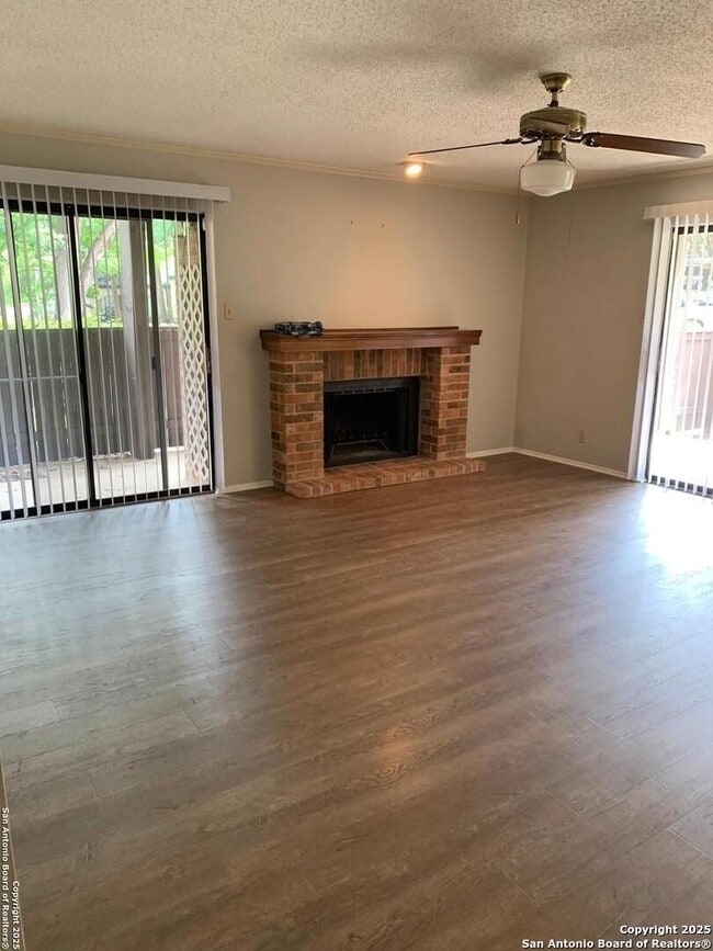 Building Photo - 2 Bedroom 2 Bath Condo near Medical Center