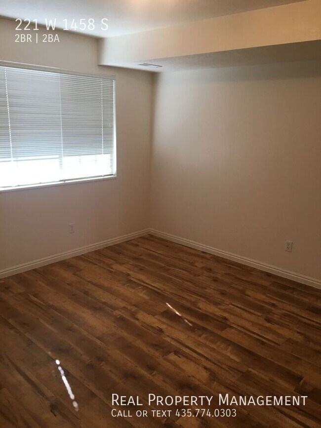 Building Photo - 221 W 1458 S