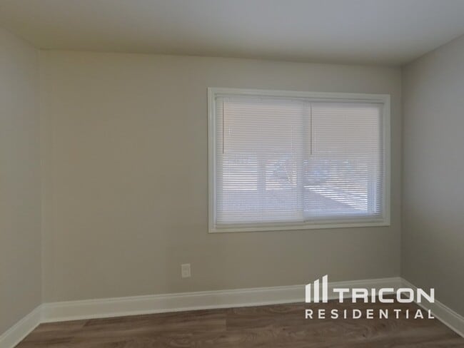 Building Photo - 8717 Timbercrest Cir