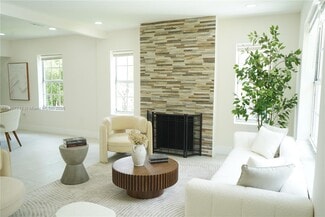 Building Photo - 6236 SW 11th St