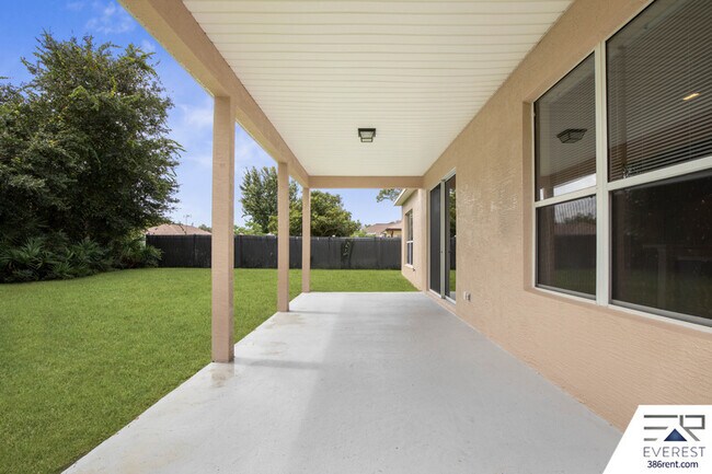 Building Photo - 40 Persimmon Dr