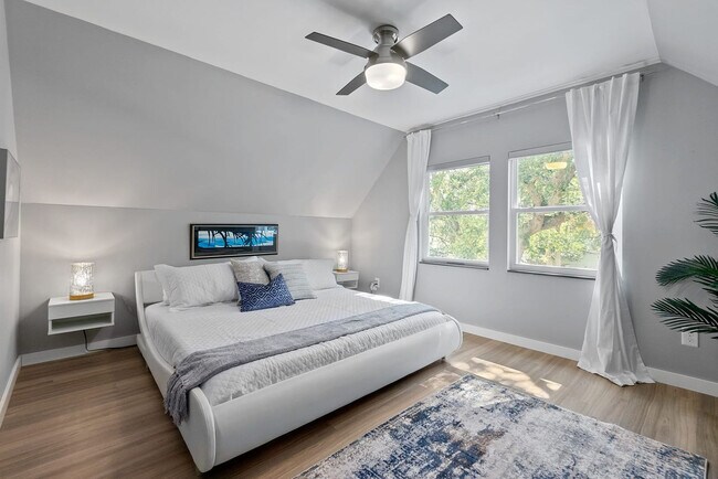 Building Photo - 52 Florida Ave