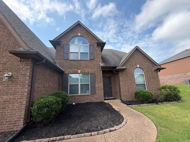Building Photo - Beautiful 4-bedroom 3 bath home in Arlington