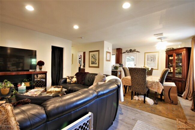 Building Photo - 111 Monmouth Ave