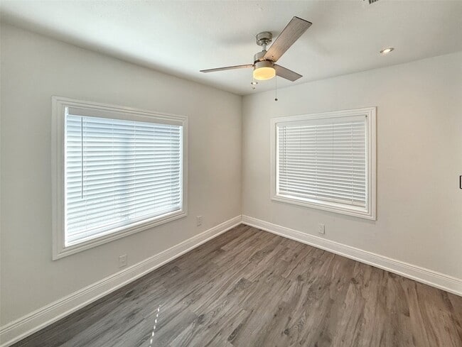 Building Photo - 4019 Brundrette St