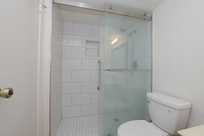 Building Photo - 14777 Wunderlich Dr