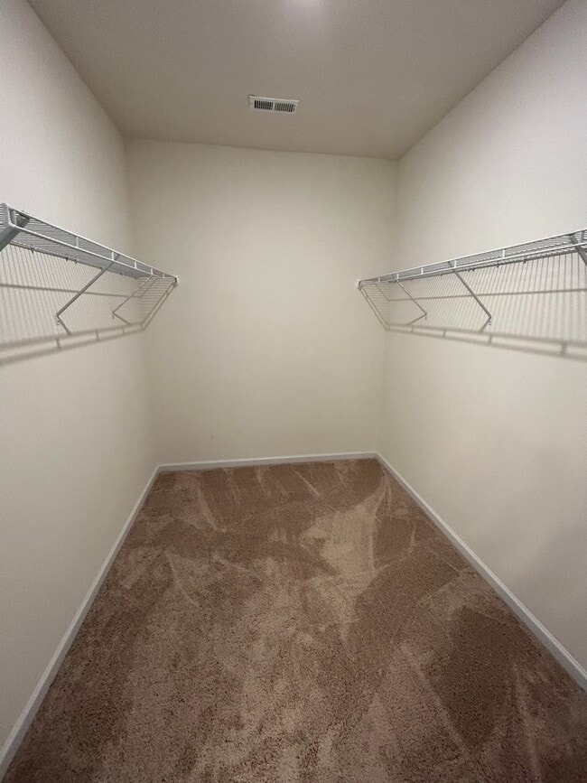 Building Photo - Newly Built 4/2.5 House in North Rome- $1,995