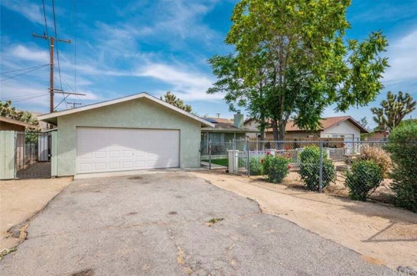 Building Photo - 57004 Antelope Trl