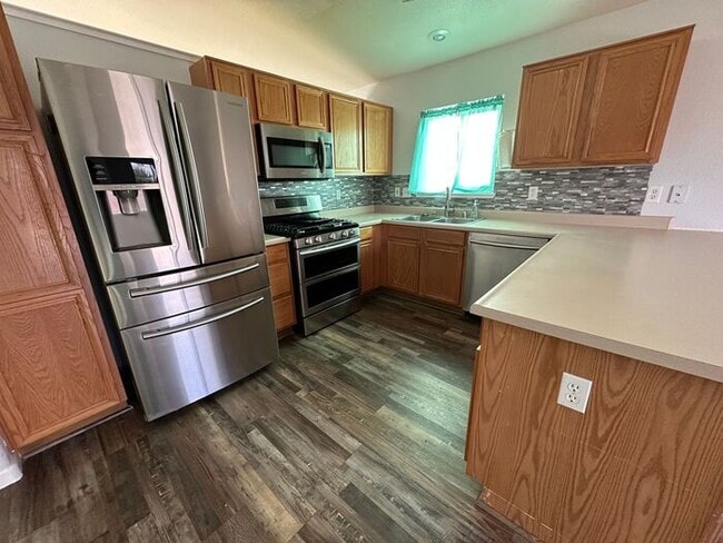 Building Photo - 17597 Grand Valley Ct