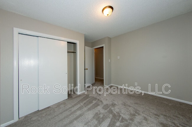 Building Photo - 714 Dell Range Blvd