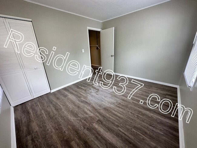 Building Photo - Updated 3 Bed 1 bath Home
