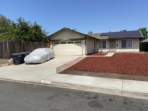 Building Photo - 13602 Fairgate Dr