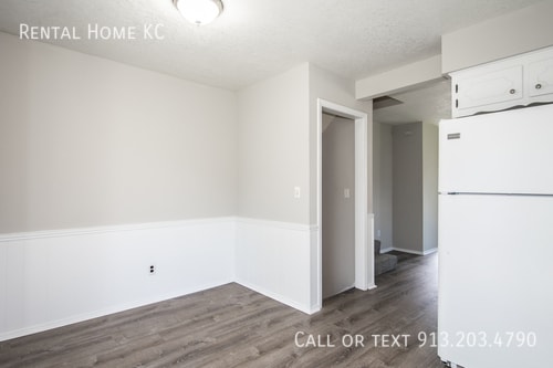 Building Photo - 1616 E Elm St