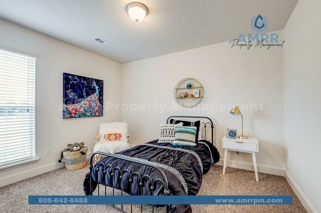 Building Photo - Designed for Living, Built for Entertaining- 3bed, 2 bath