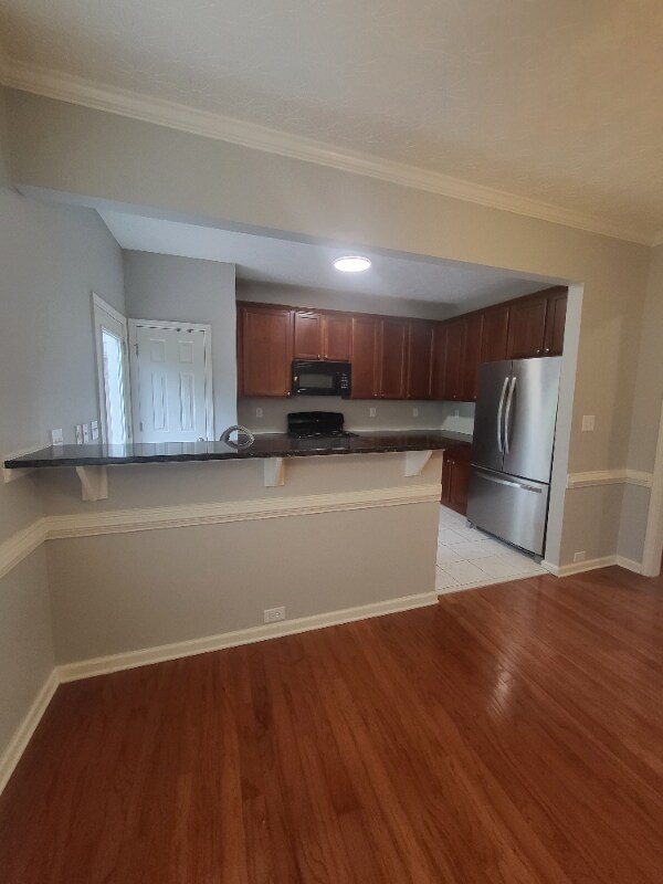 Building Photo - 607 Pecan Knoll Dr