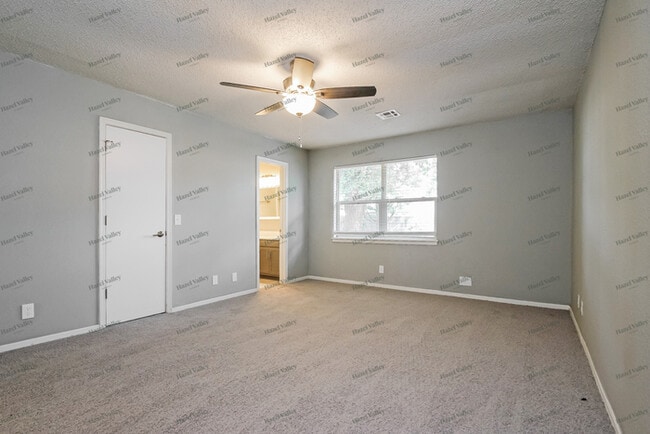 Building Photo - 505 S 24th St