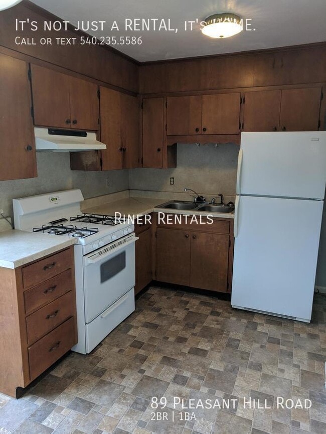 Building Photo - 89 Pleasant Hill Rd